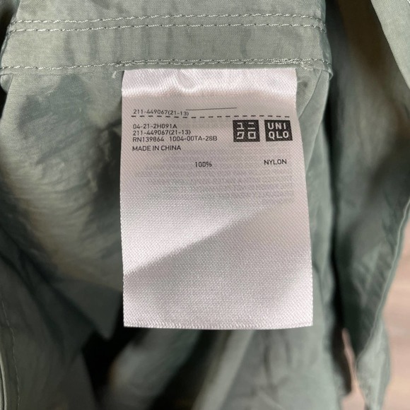 NWT UNIQLO Green Nylon Long Trench Coat - Picture 10 of 10
